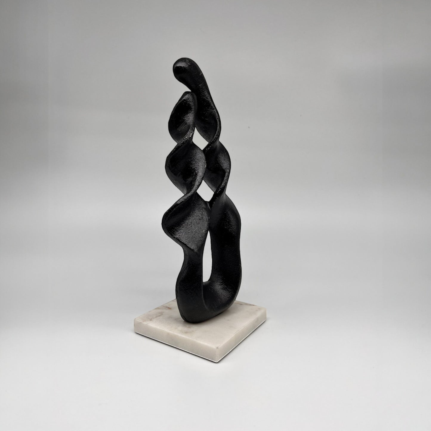 Handcrafted Metal Cast Tabletop Decorative