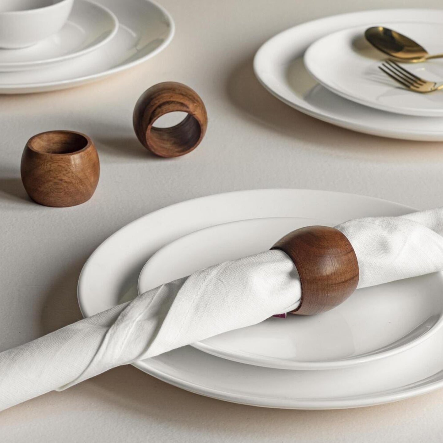 Sleek Handmade Mango Wood Napkin Rings (Set of 2)