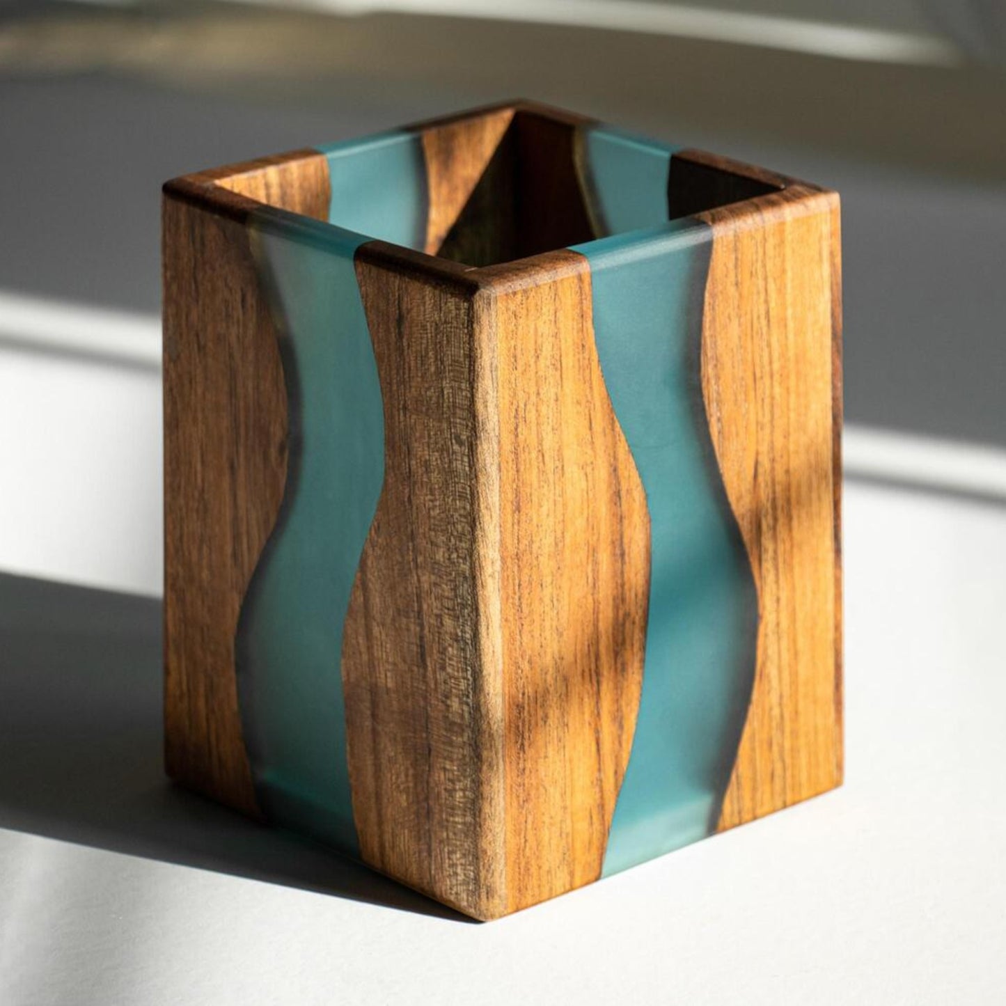 Luxury Feast Live Edge Acacia Wood Cutlery Holder